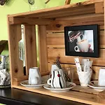 Hotel Arc-en-ciel Contact 2*