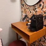 Arc-en-ciel Contact Hotel