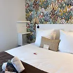 Arc-en-ciel Contact Hotel 2*