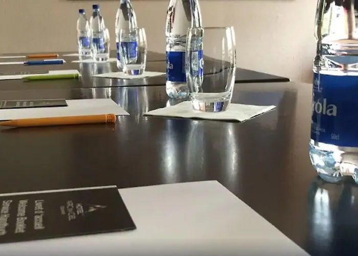 Arc-en-ciel Contact Hotel 2*