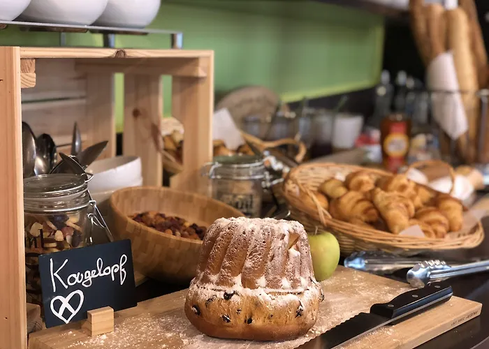 Hotel Arc-en-ciel Contact 2*